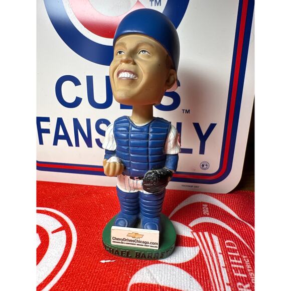 Michael Barrett Chicago Cubs  #8 Bobblehead  MLB Wrigley Field SGA Dobble Bobble - Picture 1 of 4